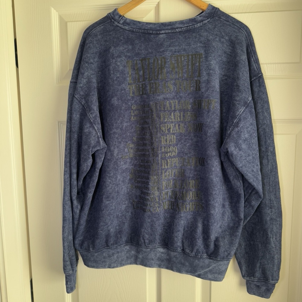 Taylor Swift Size L The Eras Tour Blue Distressed Wash‎ Pullover Sweatshirt